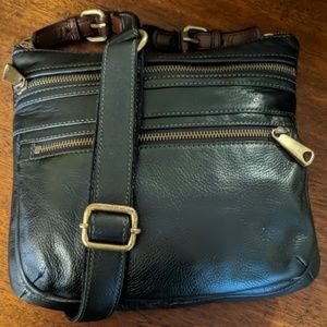 Fossil Explorer Leather Crossbody